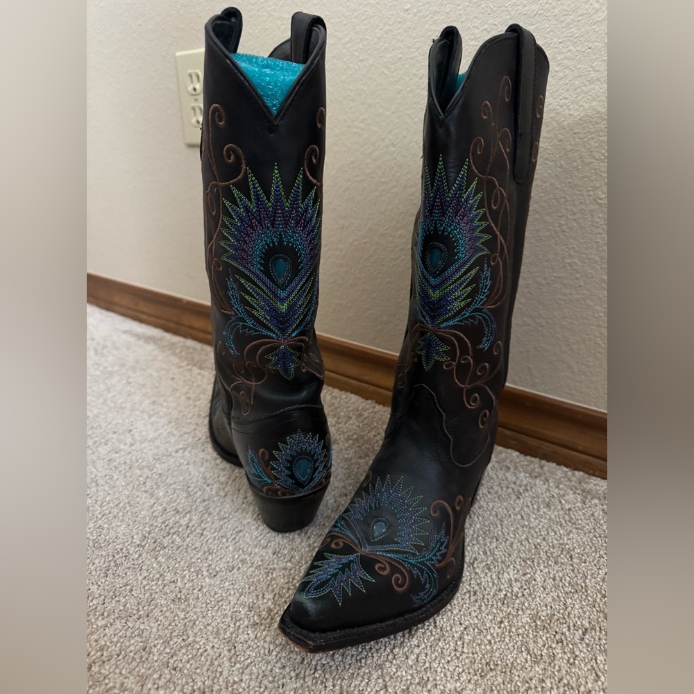 Tony Lama Black Leather Boots - Picture 3 of 7